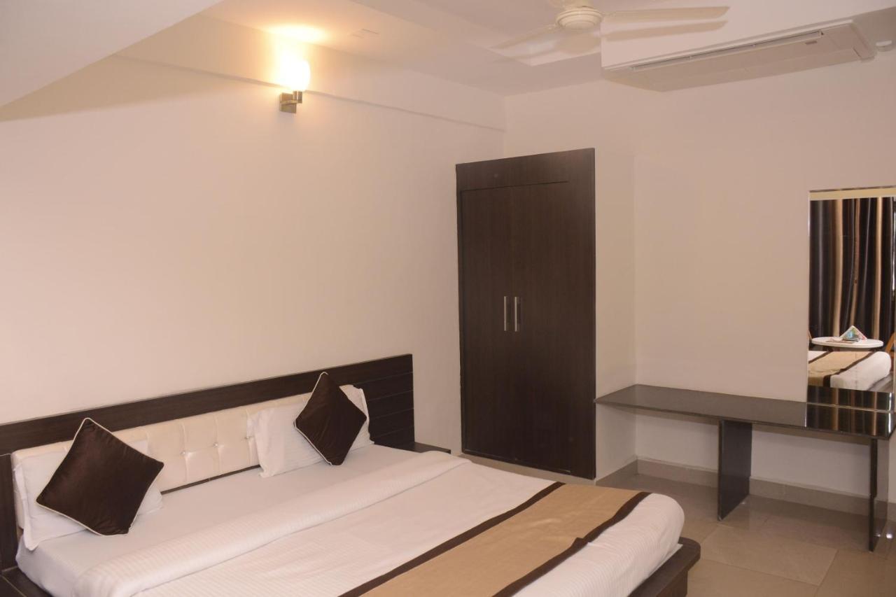 Hotel Bharat Kota  Ngoại thất bức ảnh