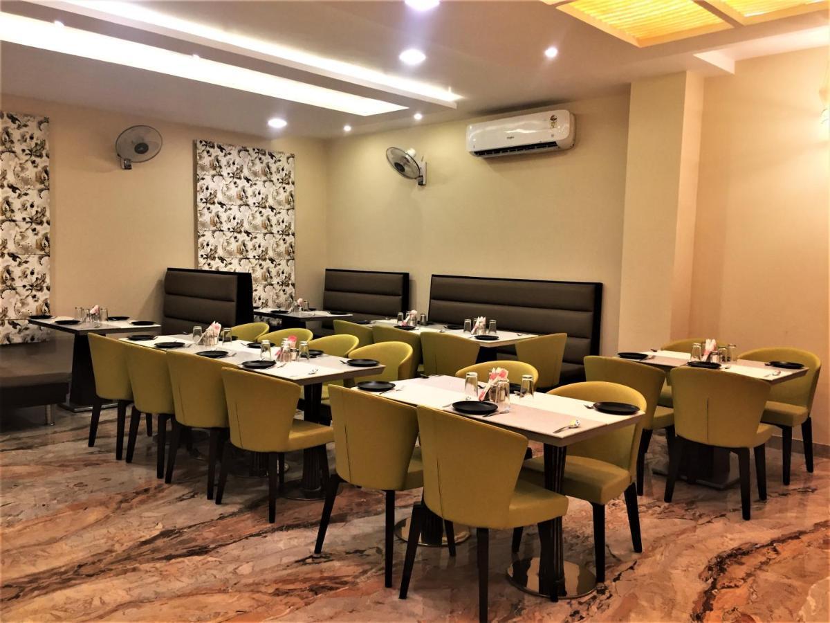 Hotel Bharat Kota  Ngoại thất bức ảnh