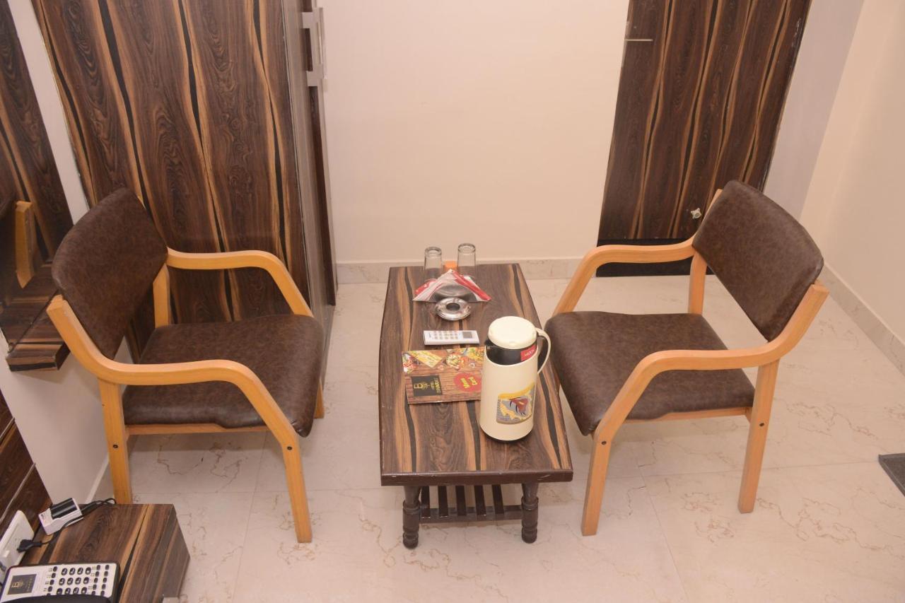 Hotel Bharat Kota  Ngoại thất bức ảnh