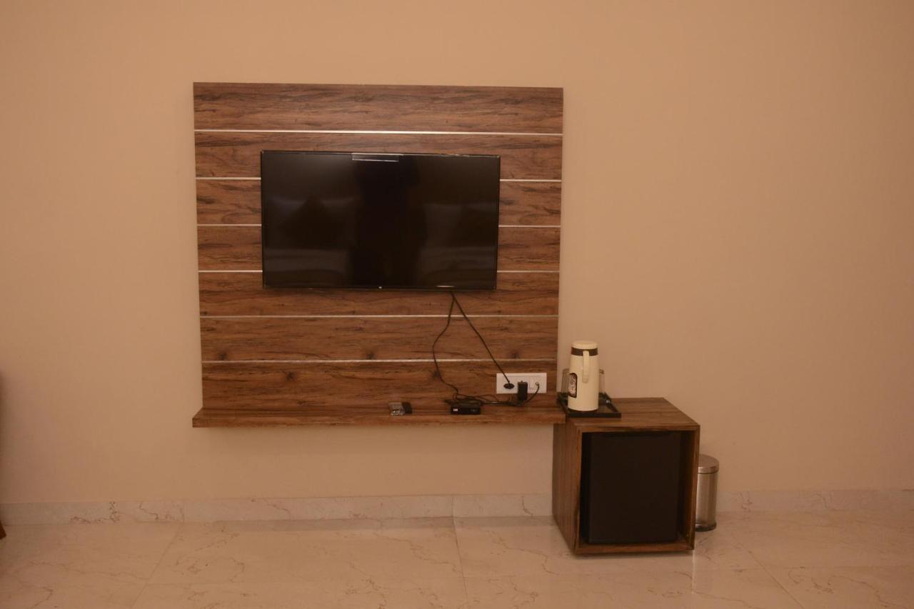 Hotel Bharat Kota  Ngoại thất bức ảnh